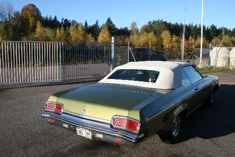 Oldsmobile 1973 Oldsmobile Delta 88 Convertible  till salu i Nybro – bild 2 av 8