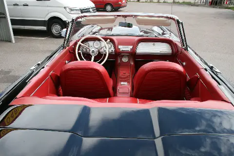 Ford 1959 Ford Thunderbird Convertible J-Code 430 till salu i Nybro – bild 7 av 8