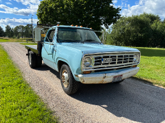 Dodge 1974 Dodge flat bed dually till salu i Borgstena – bild 1 av 8
