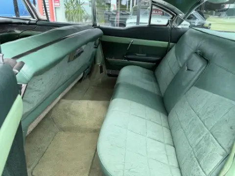 Cadillac 1958 Deville 4 dörrars hardtop. V8. Automat. Trippelgrön. till salu i Mellerud – bild 7 av 8