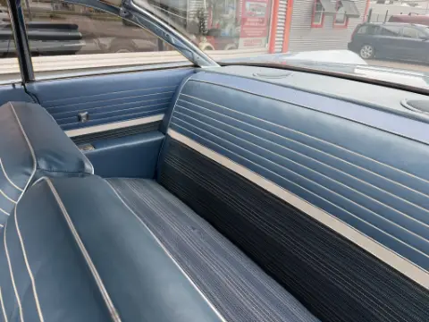 Buick 1960 Invicta Sportcoupe. V8. Automat. Elhissar. Elsoffa. Mycket fint skick! till salu i Mellerud – bild 6 av 8