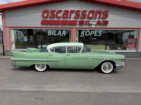 Cadillac 1958 Deville 4 dörrars hardtop. V8. Automat. Trippelgrön. till salu i Mellerud – bild 3 av 8