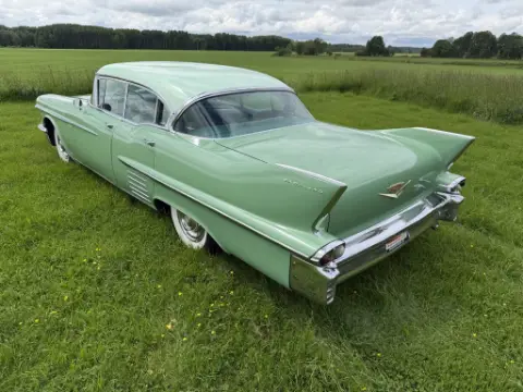 Cadillac 1958 Deville 4 dörrars hardtop. V8. Automat. Trippelgrön. till salu i Mellerud – bild 5 av 8