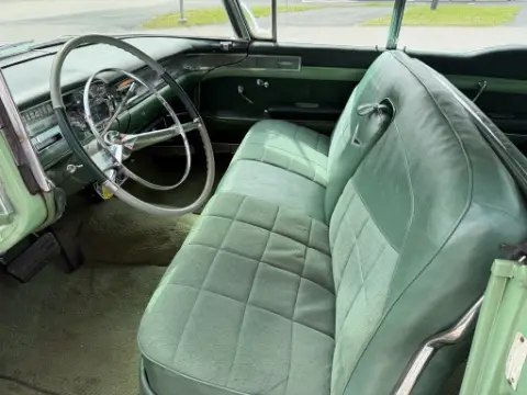 Cadillac 1958 Deville 4 dörrars hardtop. V8. Automat. Trippelgrön. till salu i Mellerud – bild 6 av 8