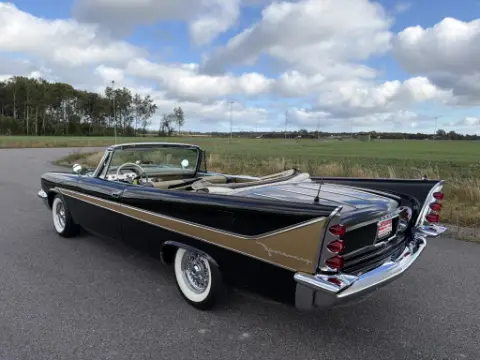 DeSoto 1958 Firesweep Convertible. Totalrenoverad! till salu i Mellerud – bild 2 av 8