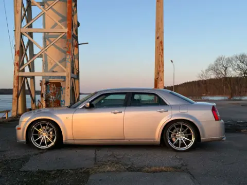 Chrysler 1966 Chrysler 300c SRT8 med 22" till salu i Strängnäs – bild 4 av 8