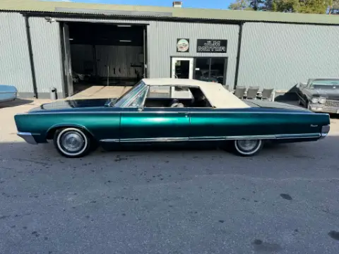 Chrysler 1966 Chrysler Newport Cab till salu i Strängnäs – bild 3 av 6