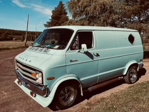 Dodge 1976 Dodge Van Shorty till salu i Kil – bild 2 av 8
