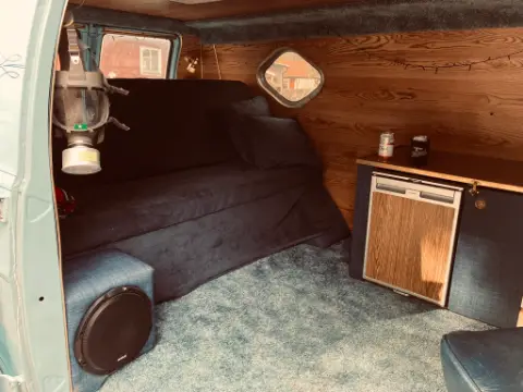 Dodge 1976 Dodge Van Shorty till salu i Kil – bild 7 av 8