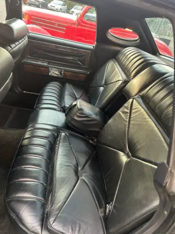 Lincoln 1977 Lincoln Continental Towncar 1977 till salu i Tidaholm – bild 6 av 8