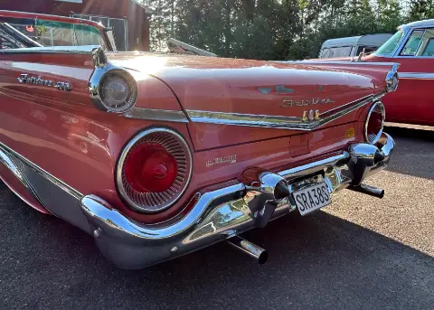Ford 1959 Ford  sunliner -59 till salu i Tidaholm – bild 6 av 8