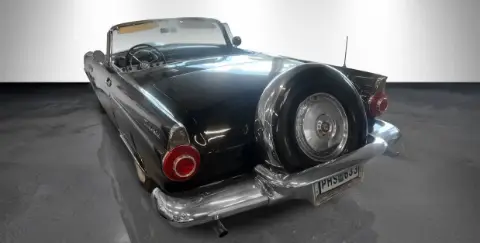 Ford 1956 Ford Thunderbird 5.1 V8 Fordomatic Cab+HT till salu i Täby – bild 2 av 8