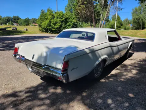 Lincoln 1970 Lincoln Continental MKIII till salu i Strängnäs – bild 3 av 8