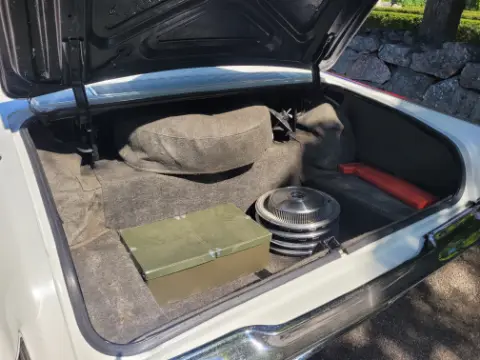 Lincoln 1970 Lincoln Continental MKIII till salu i Strängnäs – bild 8 av 8