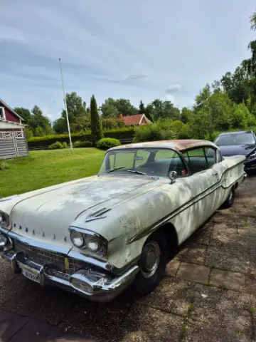 Pontiac 1958 Pontiac 58 chiftean till salu i Tidaholm – bild 1 av 6