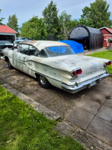 Pontiac 1958 Pontiac 58 chiftean till salu i Tidaholm – bild 2 av 6