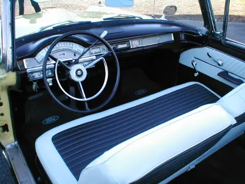 Ford 1958 Ford Fairlane 500 Sunliner - 1958 till salu i Filipstad – bild 2 av 8