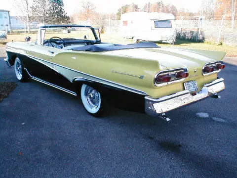 Ford 1958 Ford Fairlane 500 Sunliner - 1958 till salu i Filipstad – bild 3 av 8