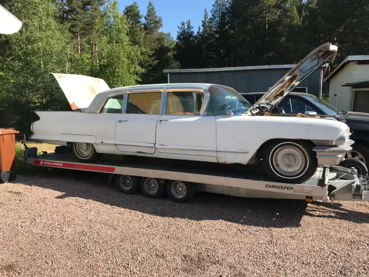 Cadillac 1962 Cadillac Limo -62 till salu i Kiruna – bild 1 av 8