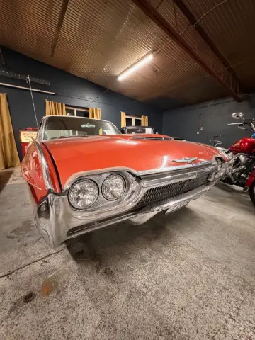 Ford 1963 Ford Thunderbird Cab - 1963 till salu i Hillerstorp – bild 2 av 8