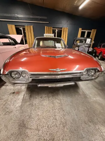 Ford 1963 Ford Thunderbird Cab - 1963 till salu i Hillerstorp – bild 3 av 8