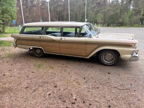 Ford Country Squire 1959