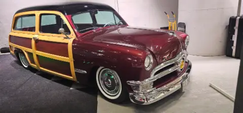 Ford 1950 Ford 1950 Woody Wagon till salu i Stockholm – bild 3 av 6