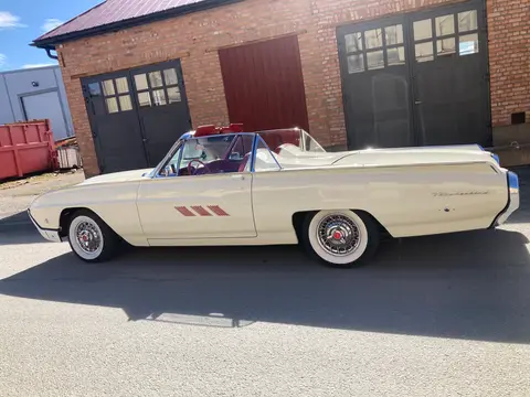 Ford 1963 Ford Thunderbird Cab -63 till salu i Forserum – bild 6 av 8