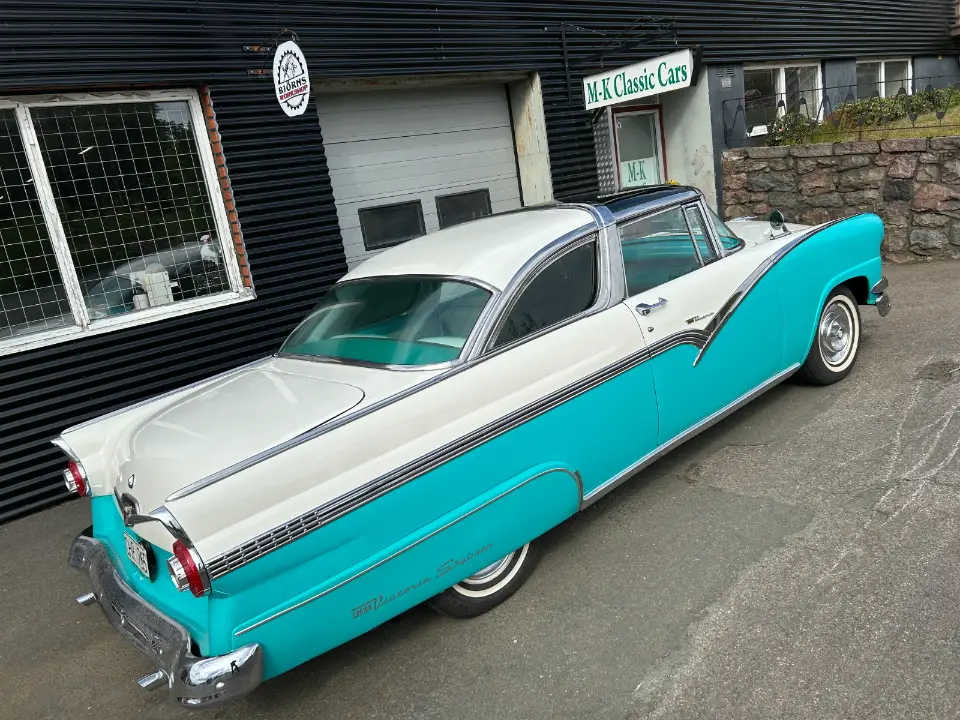 Ford 1956 FordnCrown Victoria 1956 till salu i Forserum – bild 1 av 6