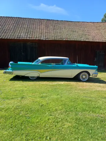 Ford 1958 Ford Fairlane 500 -58 till salu i Vänersborg – bild 1 av 8