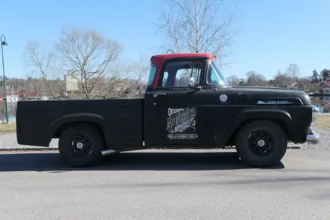 Ford 1958 1958 Ford F-100 till salu i Stallarholmen – bild 2 av 7
