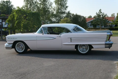 Oldsmobile 1958 Oldsmobile 88 till salu i Stallarholmen – bild 4 av 8