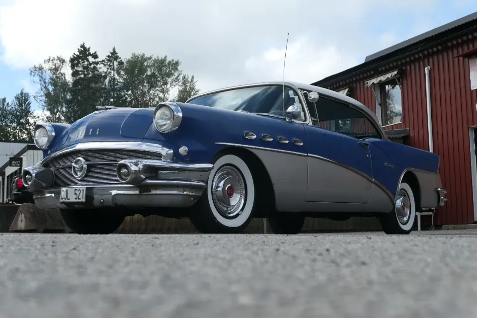 Buick 1956 Buick Century till salu i Stallarholmen – bild 1 av 8
