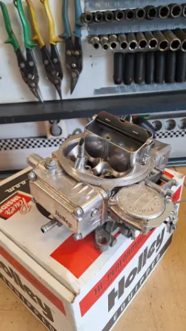 Holley Holley 4port  600 Cfm till salu i Sätila – bild 2 av 7