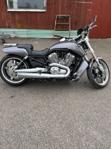 Harley Davidson Muscle 1250cc till salu i Kalmar – bild 2 av 7