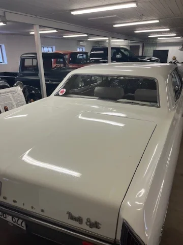 Oldsmobile 1965 Oldsmobile 98 till salu i Kalmar – bild 2 av 8