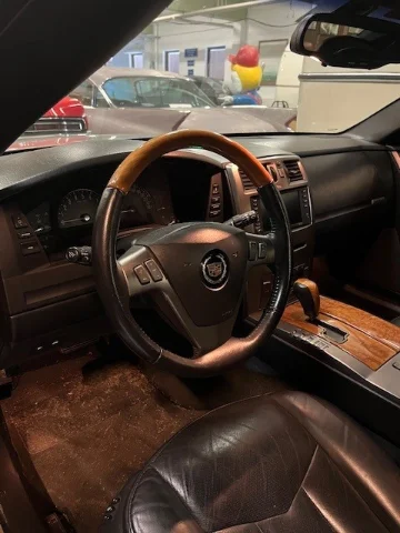 Cadillac Cadillac XLR Pplåtcab  till salu i Kalmar – bild 6 av 8