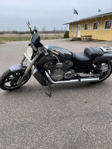 Harley Davidson Muscle 1250cc till salu i Kalmar – bild 5 av 7