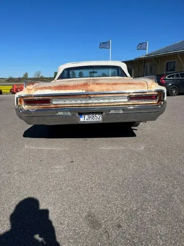 Oldsmobile 1964 Oldsmobile Dynamic 88 cab 1964 till salu i Kalmar – bild 5 av 8