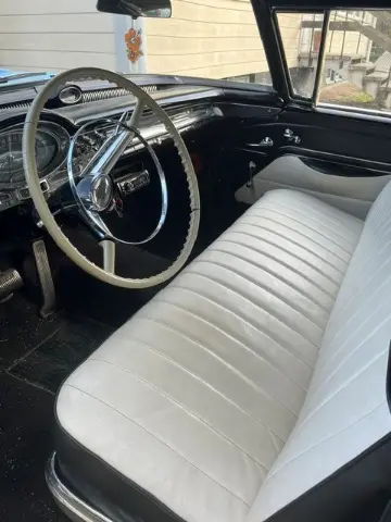 Oldsmobile 1957 Oldsmobile Ninety-Eight 1957 till salu i Kalmar – bild 5 av 8