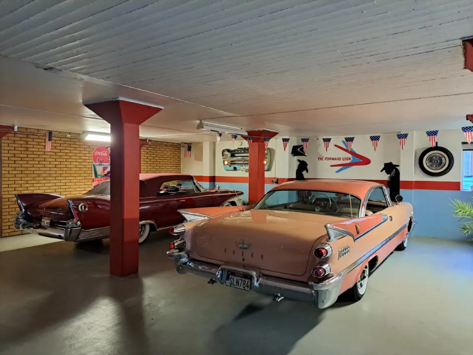 KP USA Bilar - Nya och begagande bildelar till både mopar och GM.
