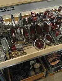 Mopar KP USA Bilar - Nya och begagande bildelar till både mopar och GM. till salu i Önum Lugnet – bild 4 av 5