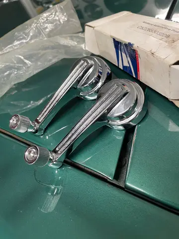 Ford 1965 1965-67 Mustang fönstervevar  till salu i Gränna – bild 2 av 3