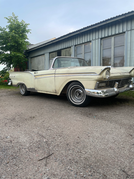 Ford fairlane Sunliner 1957 E-code