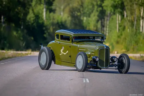 Ford 1930 coupe