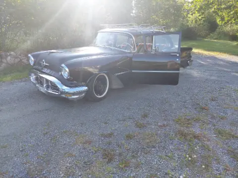 Oldsmobile 1956 Oldsmobile 88 1956  till salu i Kungsäter – bild 1 av 2